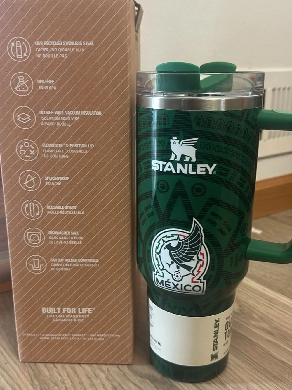 Stanley Green Mexico Emblem Travel Mug with Handle